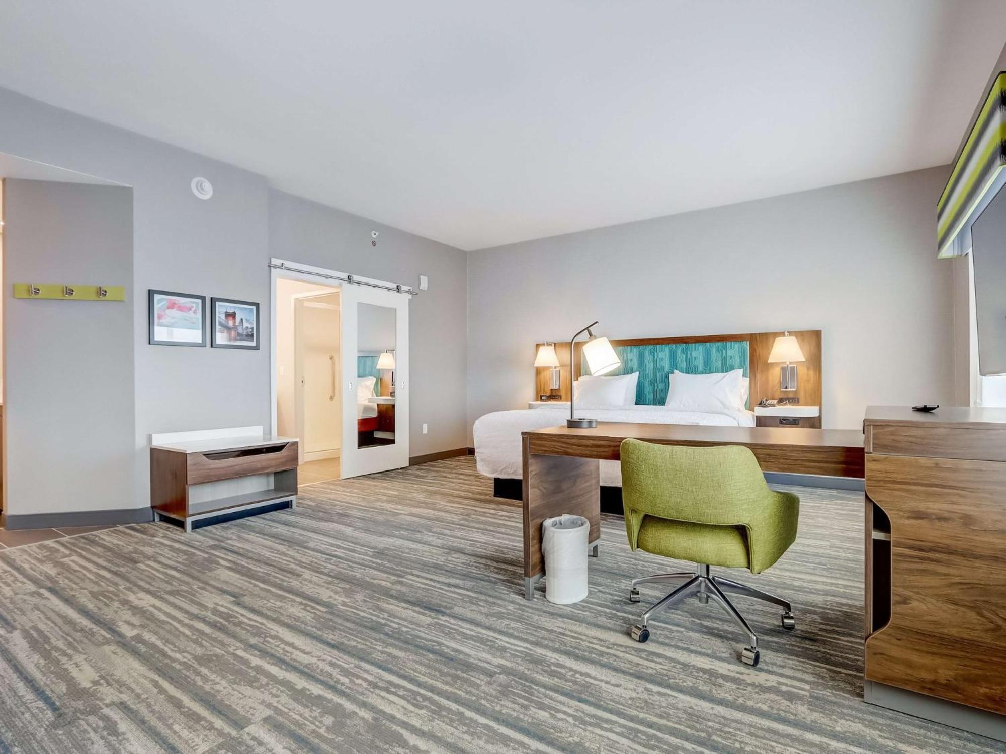 Hampton Inn & Suites Cincinnati Midtown Rookwood Exterior foto