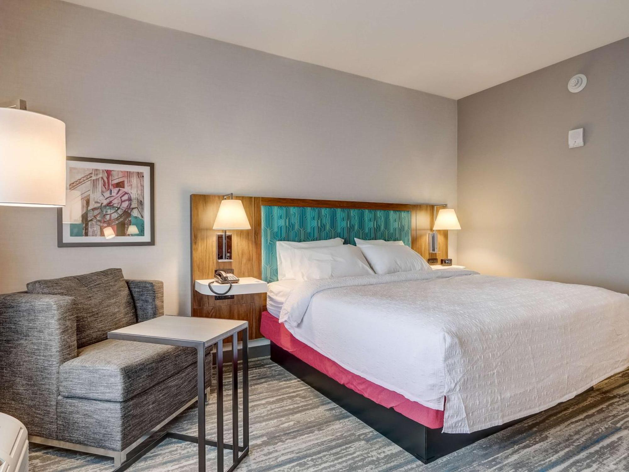 Hampton Inn & Suites Cincinnati Midtown Rookwood Exterior foto