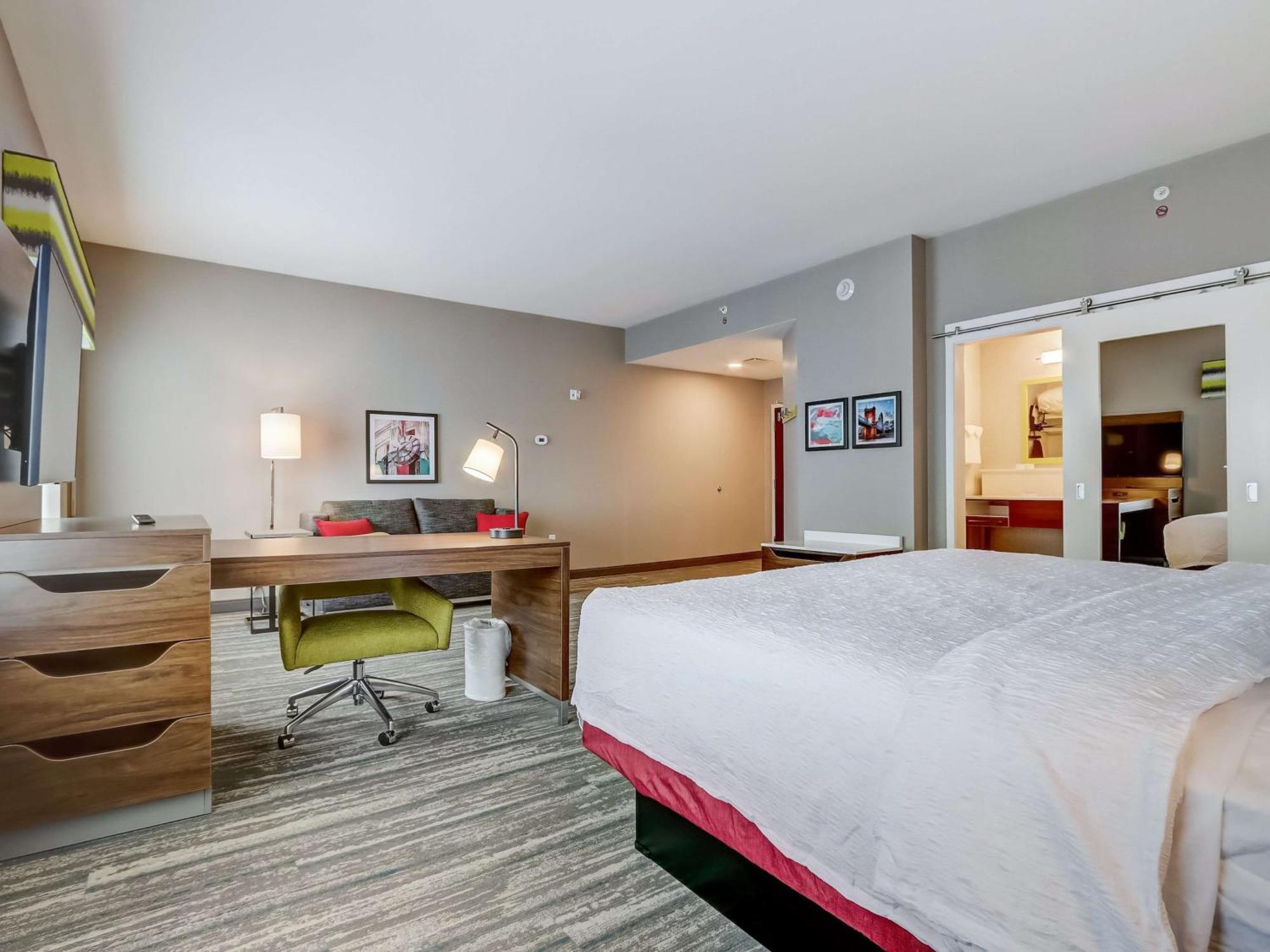 Hampton Inn & Suites Cincinnati Midtown Rookwood Exterior foto