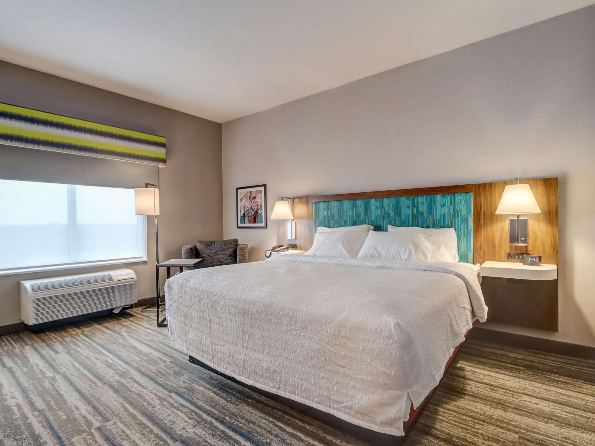 Hampton Inn & Suites Cincinnati Midtown Rookwood Exterior foto