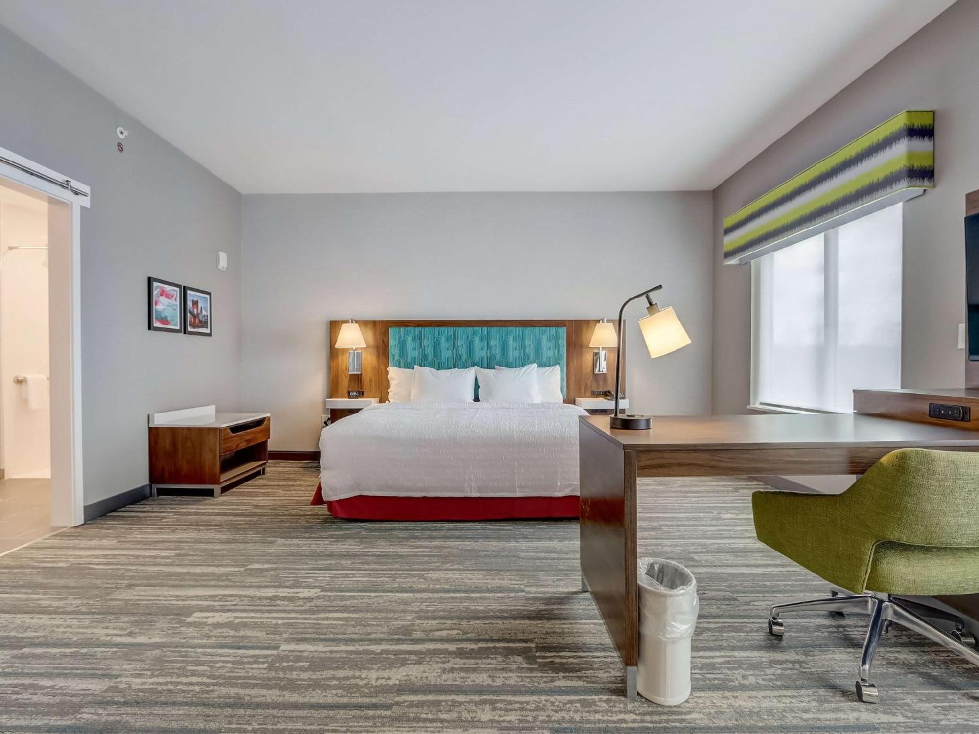 Hampton Inn & Suites Cincinnati Midtown Rookwood Exterior foto